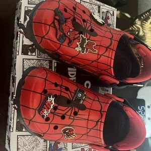 Boys Spider-Man crocs